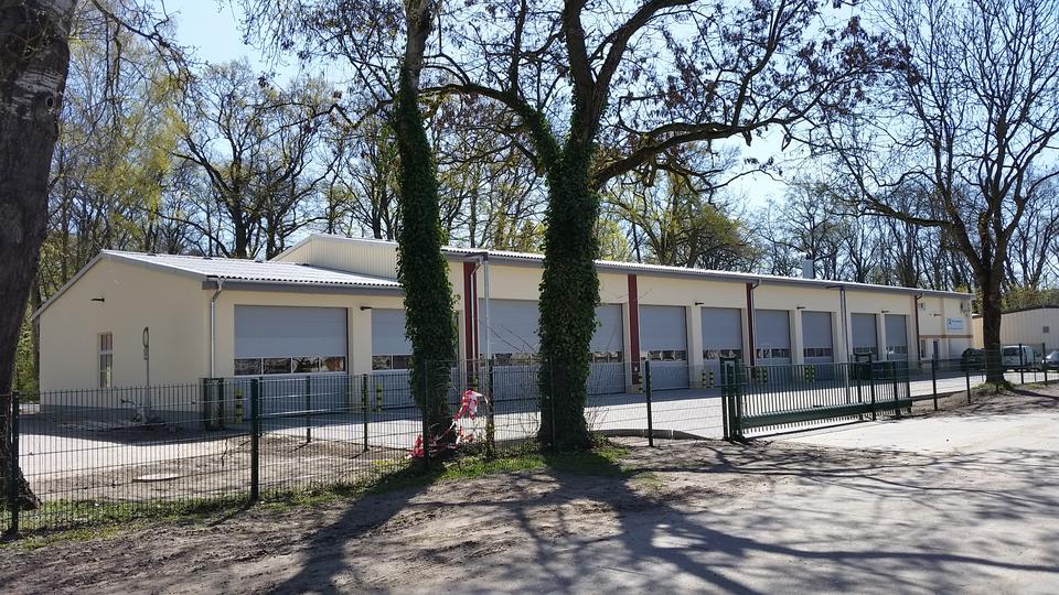 FTZ Friesack Halle 4